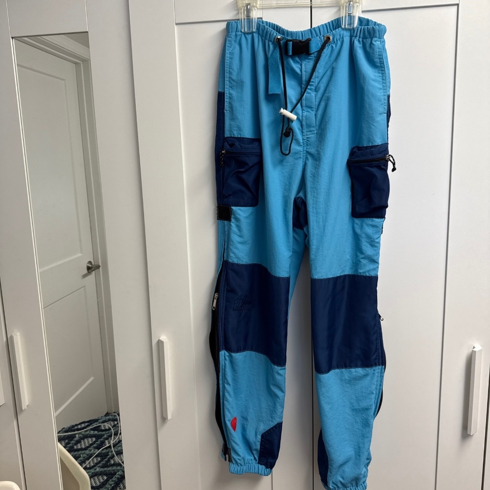Men's Round Two Avalanche Hiking Cargo Pants Side-Zipper Legs Blue Size: Medium